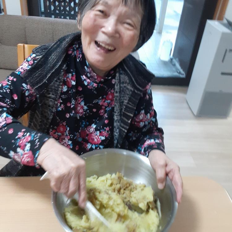 おやつ作りは楽しいねぇ